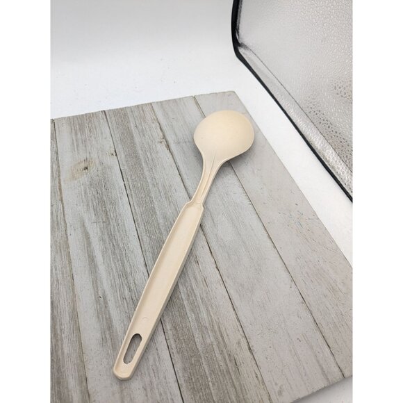 Ekco Solid Serving Spoon Almond Nylon Plastic 11" Vintage - Picture 4 of 8